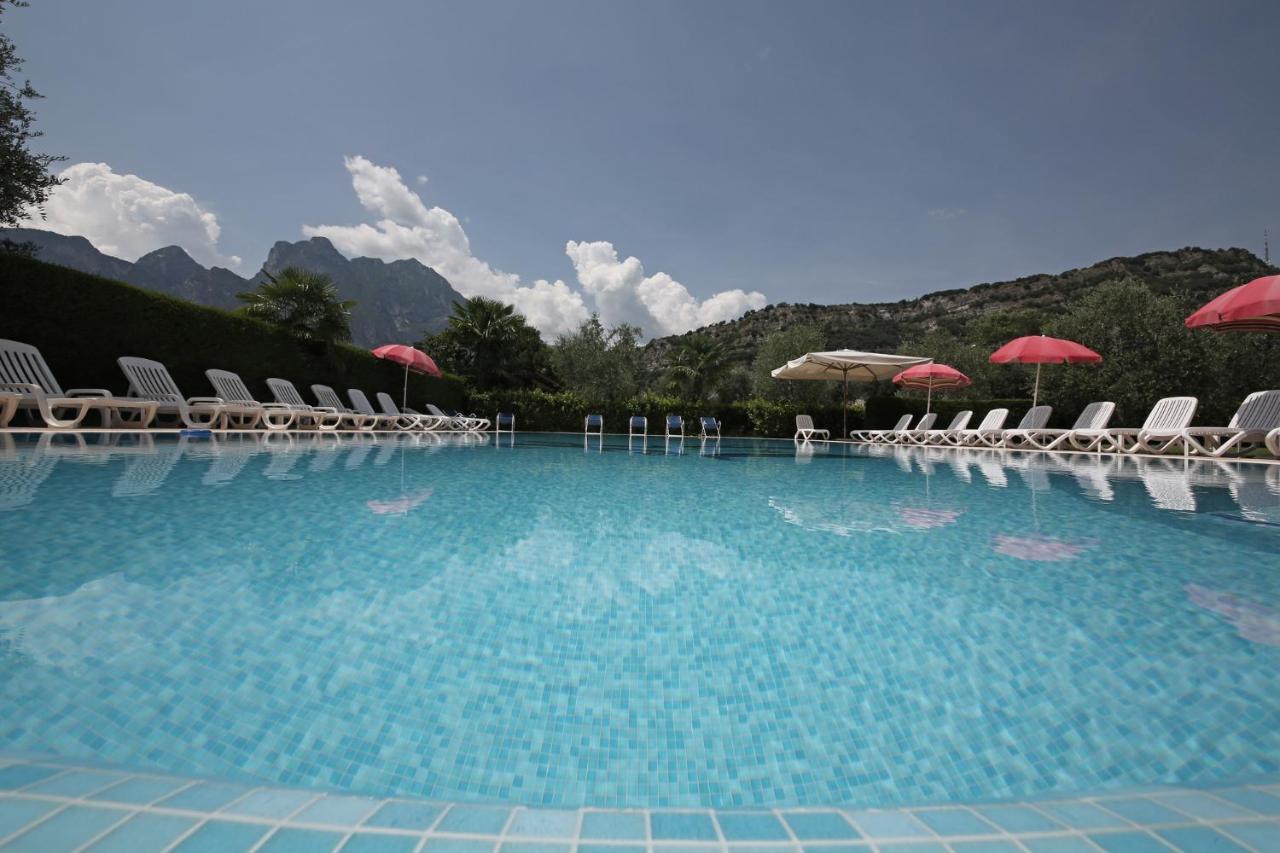 Hotel Villa Verde Torbole Sul Garda Εξωτερικό φωτογραφία