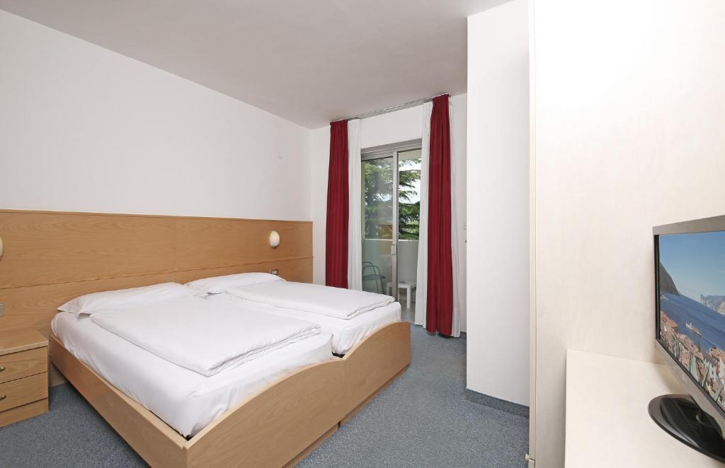 Hotel Villa Verde Torbole Sul Garda Εξωτερικό φωτογραφία