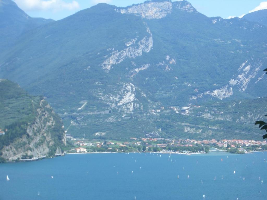 Hotel Villa Verde Torbole Sul Garda Εξωτερικό φωτογραφία